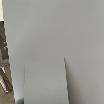PPGL JISG3322 스틸 코일 흰색 PE 코팅 600-1250mm AZ50 진크