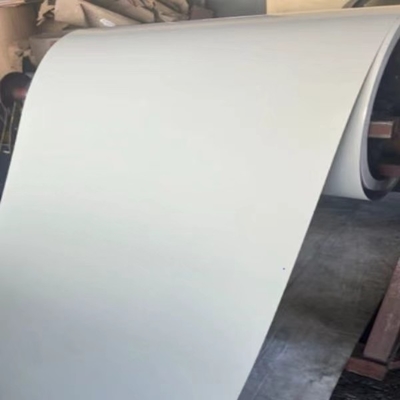 너비 600-1250mm 진크 코팅 40-275g 건축 재료에 대한 사전 페인트 된 Galvalume 강철 코일