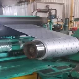 열심히 제로는 갈바나이징 강철  코일 Z300 아연 피막을 번쩍번쩍 빛나게 합니다
