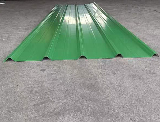 0.6mm 굴곡 철강 장 흰색 녹색 SGCC 지붕 잎